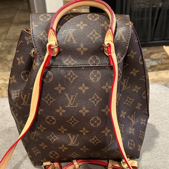 Classic Brown Monogram Backpack - Picture 4 of 10